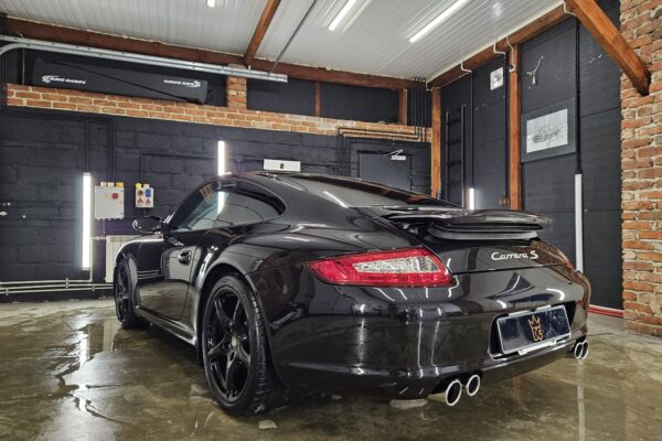 Porshe 911 Carrera S