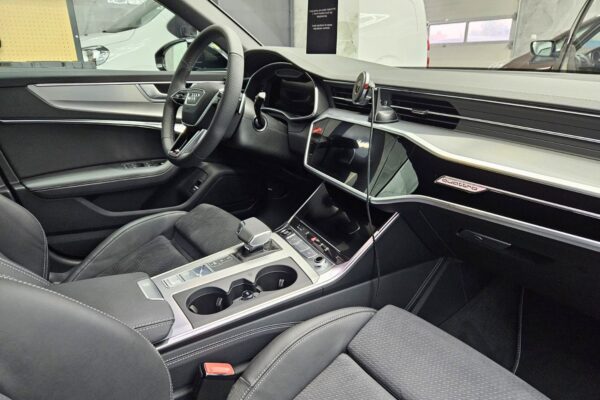 Audi A6 2
