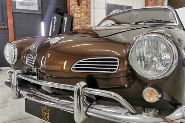 Volkswagen Karmann Ghia