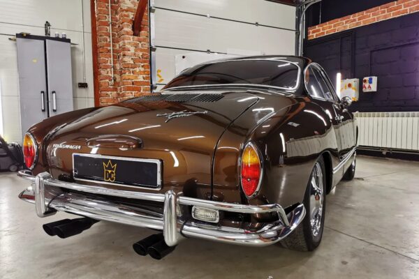 Volkswagen Karmann Ghia